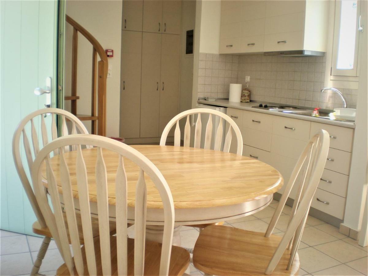 Astyvillas Livadi  Extérieur photo